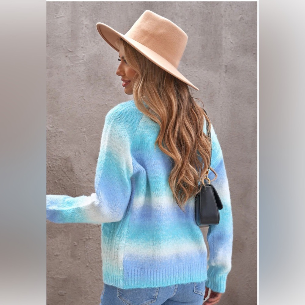 NWT Ombré Mock Neck Sweater Size L